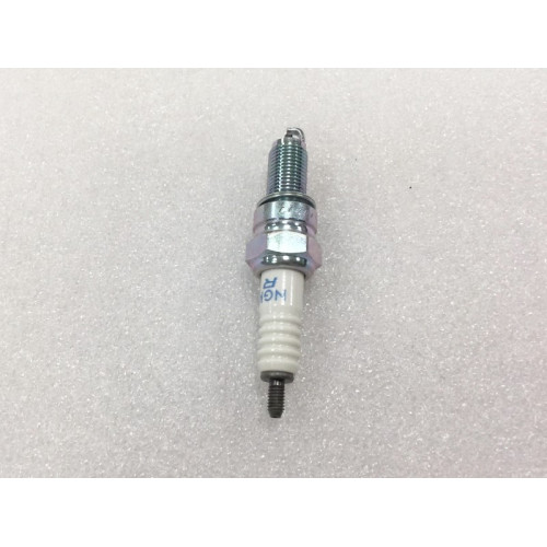 SPARK PLUG CPR8EA-9